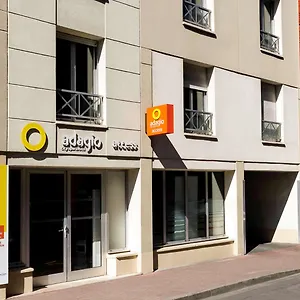 Apartahotel Adagio Access Vauban, Lila